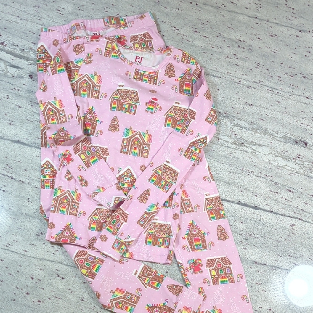 Place Pink Gingerbread House Kids Pajama Set